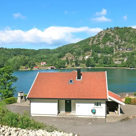 Vakantiehuis Naudoyna By Interhome