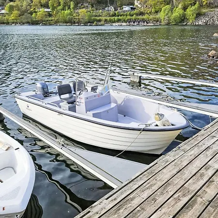 Naudoyna By Interhome 륑달