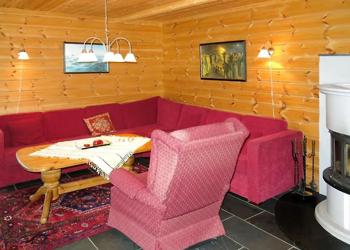 Semesterbostad Naudoyna By Interhome Lyngdal