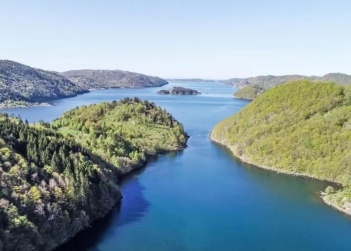 Naudoyna By Interhome Semesterbostad